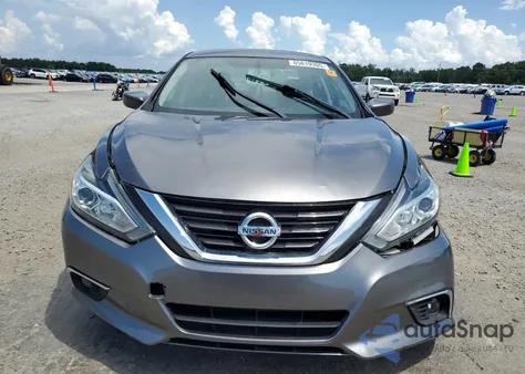 2018 Nissan Altima 2.5 из США, поврежденный, VIN 1N4AL3AP0JC125952